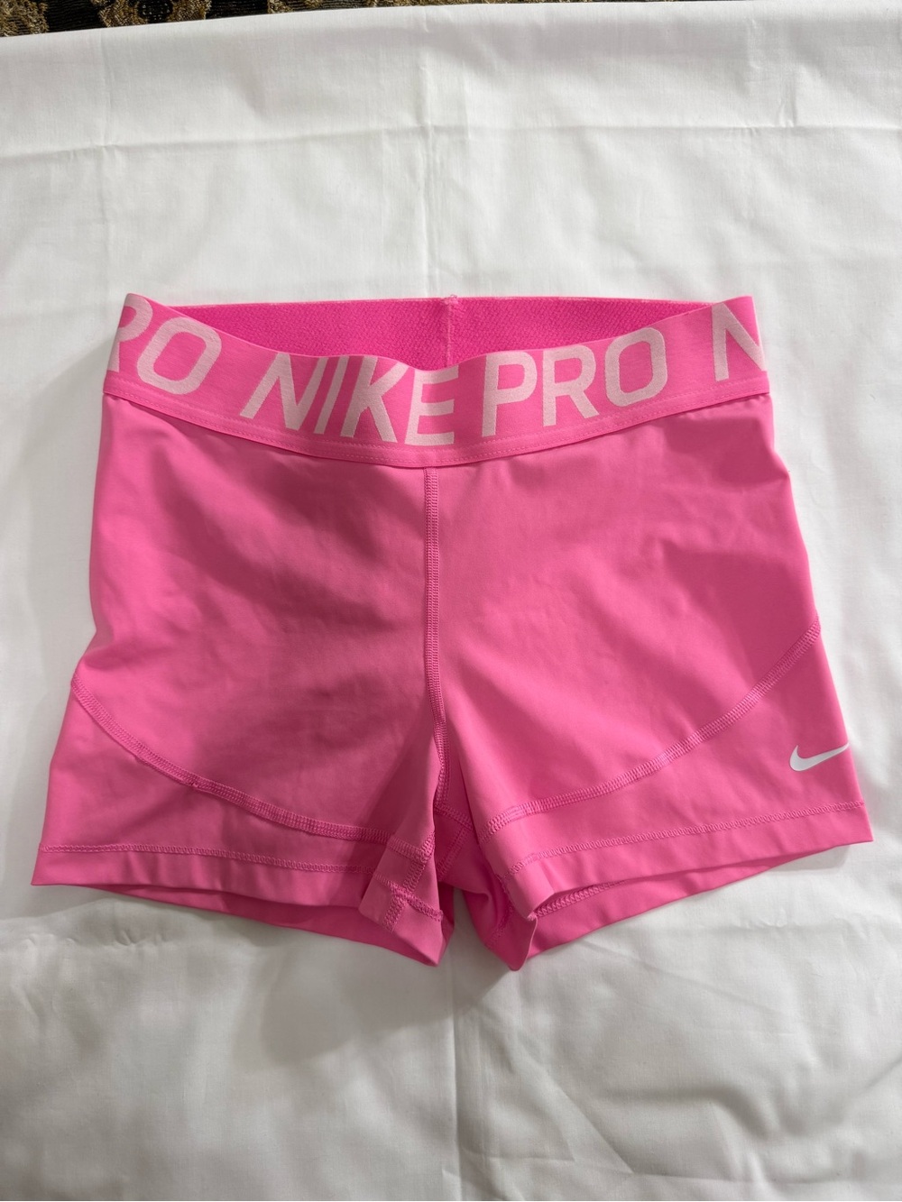 Nike Pro  Dri Fit Women’s Size Large 3” Athletic Training Fitness Shorts EUC